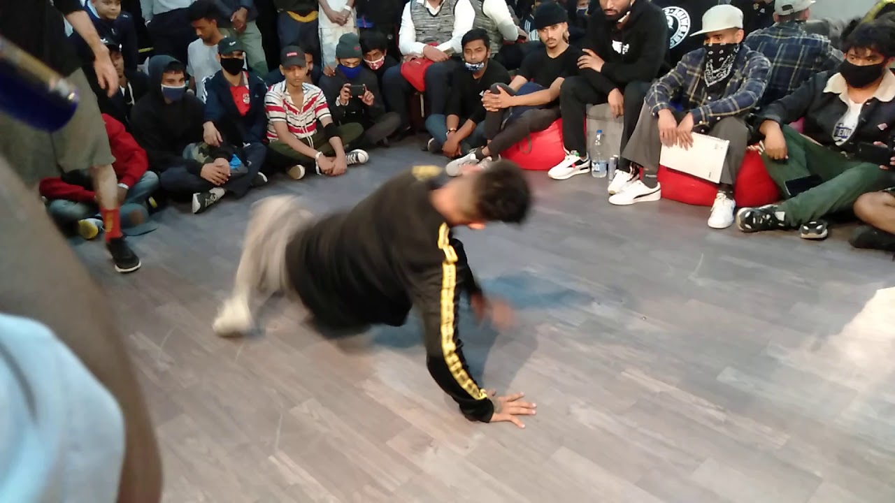 Bboy demon vs bboy lil A Breaking battle | bboy battle | indian bboys ...