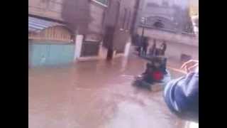 غرق منازل المواطنين حي المنارة شارع النفق 13/12/2013 م