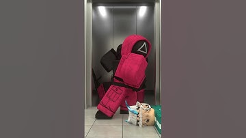 Gangnam Style Elevator but Squid Game | #short #shorts #roblox #memes  #squidgame