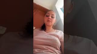 Liseli kız webcam şov yapıyor +18