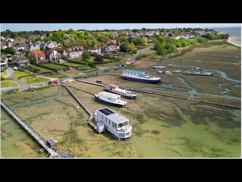 SaltWind | Boathouse on Coast Road, West Mersea, Colchester, CO5 | Video Preview Tour