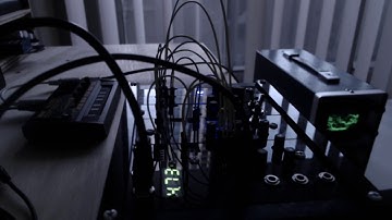 Little DIY Modular Synth + Monotron Delay