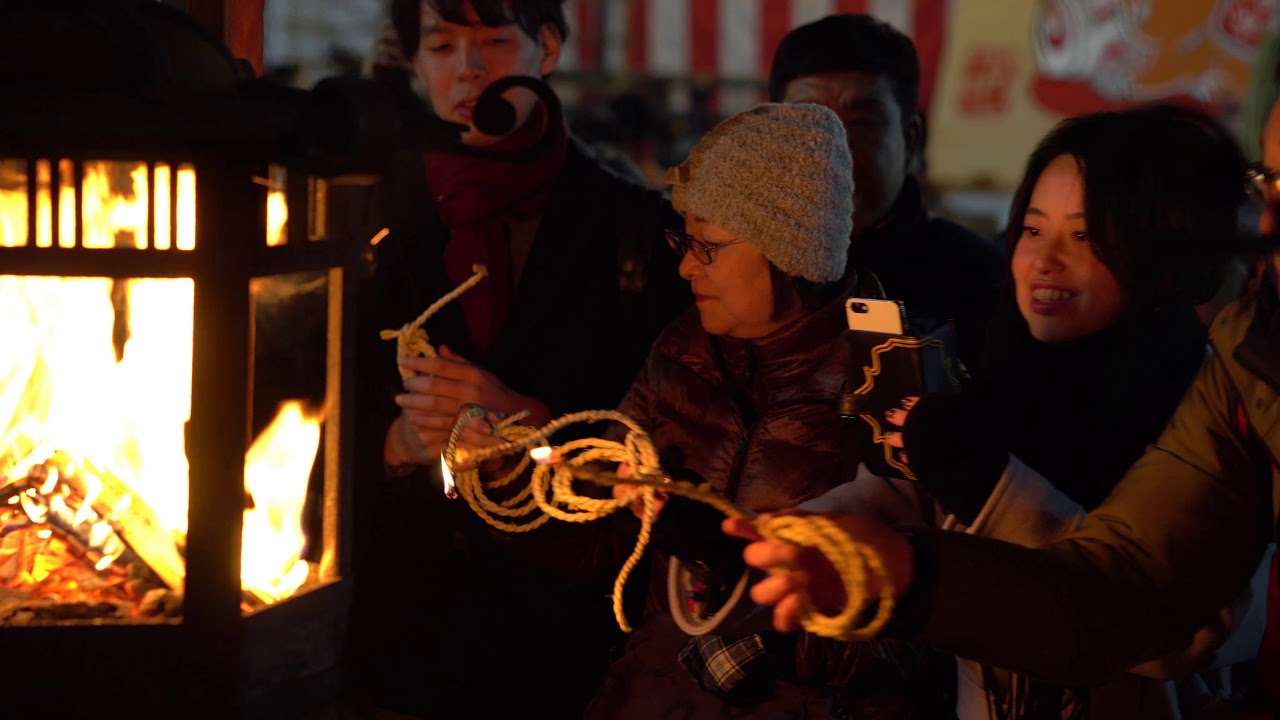 京都大晦日　八坂神社をけら参り　知恩院除夜の鐘