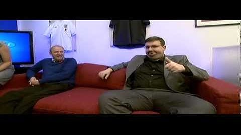Rafa Benitez Meets The Other Rafa Benitez! (Darren Farley)