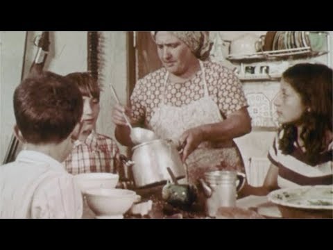 An Italian Family: Life On A Farm (1975)