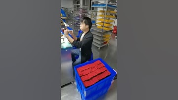 Electronic cigarette tube screen printing machine, curved screen printing machine丝印机，丝网印刷机，烫金机，移印机厂家