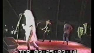 Celebrity Nirvana - Reading festival 1992 - Breed Wealth