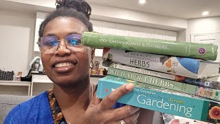 HERBALISM 101 COURSE| WHAT BOOKS TO START READING AS A BEGINNER HERBALIST.