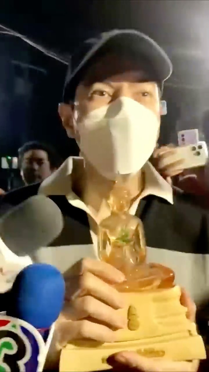 แซม ยุรนันท์ ออกจากเรือนจำ ลั่นขอบคุณกระบวนการยุติธรรม #ข่าวออนไลน์7HD