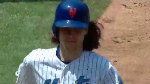 Jacob deGrom Cranks 1st Career Dinger