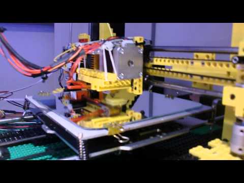 LEGO 3d Printer (before calibrating)