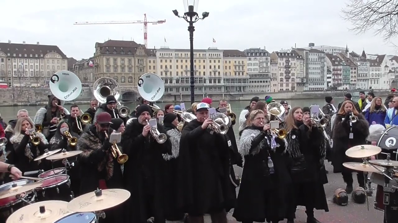 Oorwurm Basel (Rhy-Ufer Guggekonzärt/ 28.2.2023)