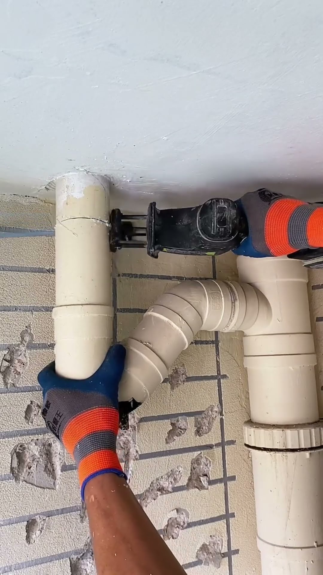 fix any burst pipes like this #shortsvideo