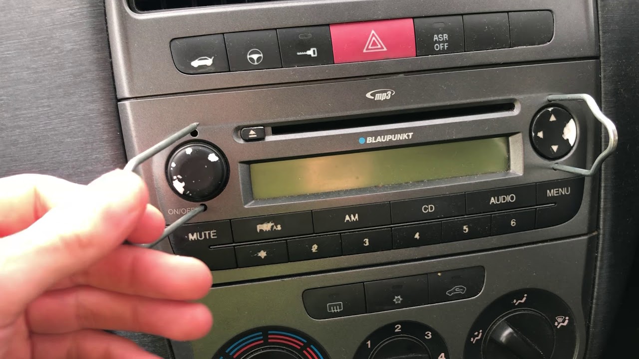 HOW TO REMOVE FIAT GRANDE PUNTO BLAUPUNKT RADIO STEREO TO