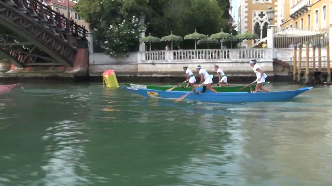 2025 09 07 REGATA STORICA DONNE SU MASCARETE