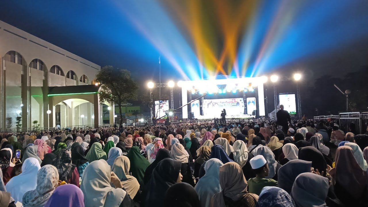 DOA&SHOLAWAT AKHIR TAHUN 2025 BERSAMA HABIB SYECH MASJID RAYA ISLAMIC CENTER SURABAYA