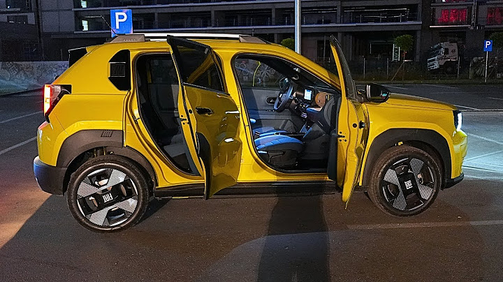 Fiat Grande Panda 2025 Night Lights Review