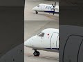 チョーク取り付け、完了のサイン！ANA WINGS Bombardier DHC-8-402Q Dash 8 大阪国際（伊丹）空港 #shorts
