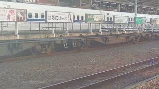 EF210 126号機牽引名古屋タ発福岡タ行8055レ名古屋通過
