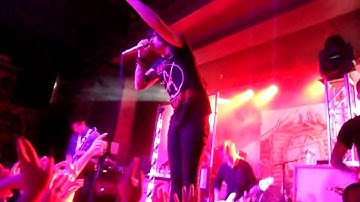 Sleeping With Sirens- Do it now Remember it later live HQ