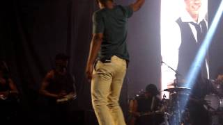 Thiaguinho - Vinhedo - 16022014 - Le Le Le......tirando A Roupa