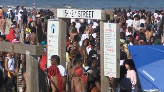 Over 11,000 cars tried to get on and off Tybee Island over the weekend, according to city leaders