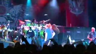Roadrunner United - Sic (Live)