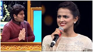 Nanis Jersey Actress Shraddha Srinaths Cute Propasal To Allu Sirish In South Awards Show