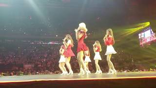 [KCON NY 2019] Red Flavor (Cover) - fromis_9 Fancam 190707