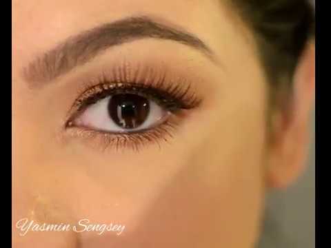 Quick and Easy strip lash removal