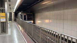 福岡市営地下鉄 空港線 博多駅 1000系 到着