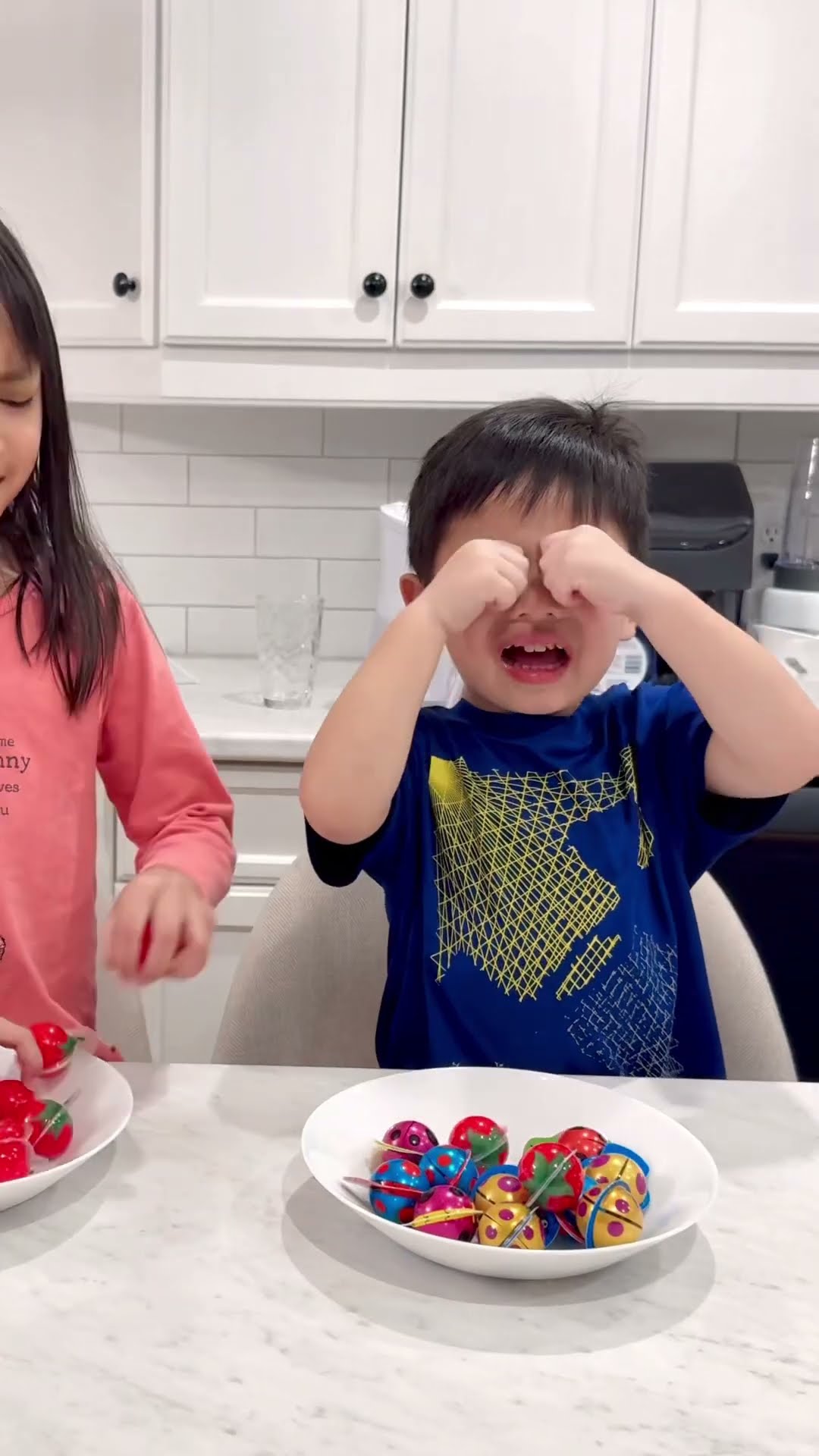 Candy prank on baby brother ???❤️????