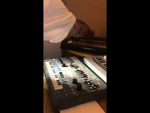 Roland MC 202 part 2