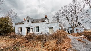 CREEPY ABANDONED Farmstead in the Middle of Nowhere l FULL OF FAMILY MEMORIES!