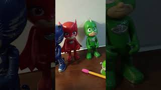 Helping Our Enemy Friend! - PJ Masks Toys Shorts #pjmasks