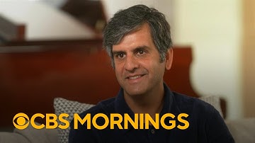 How composer Siddhartha Khosla created the signature music for "Only Murders in the Building"