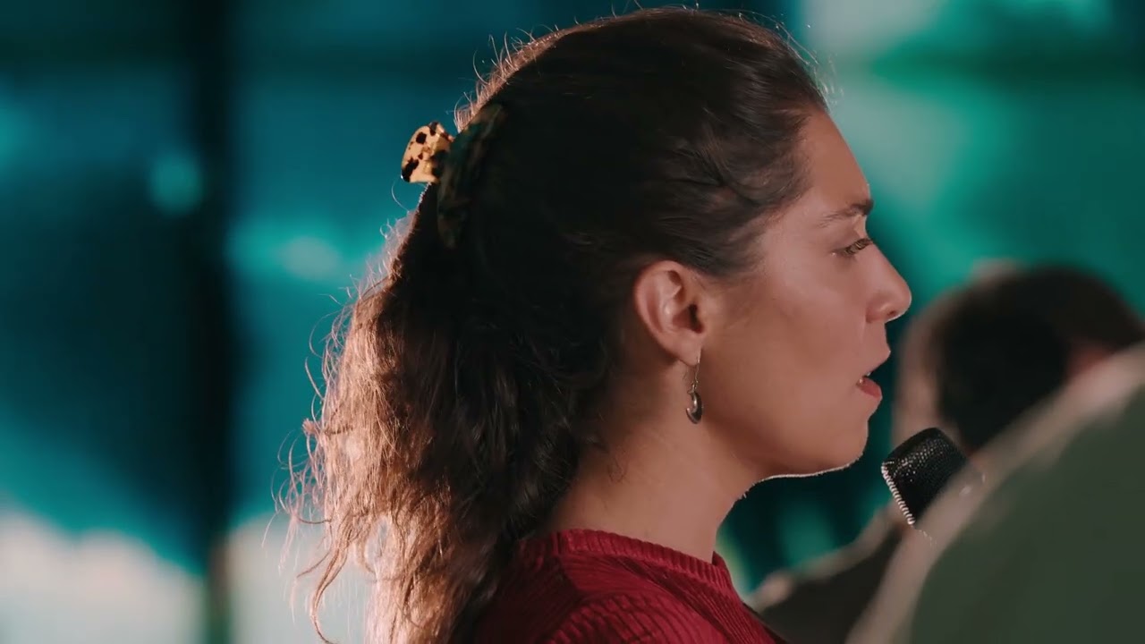 Whales by Shake Me (live session in Thun-Panorama)