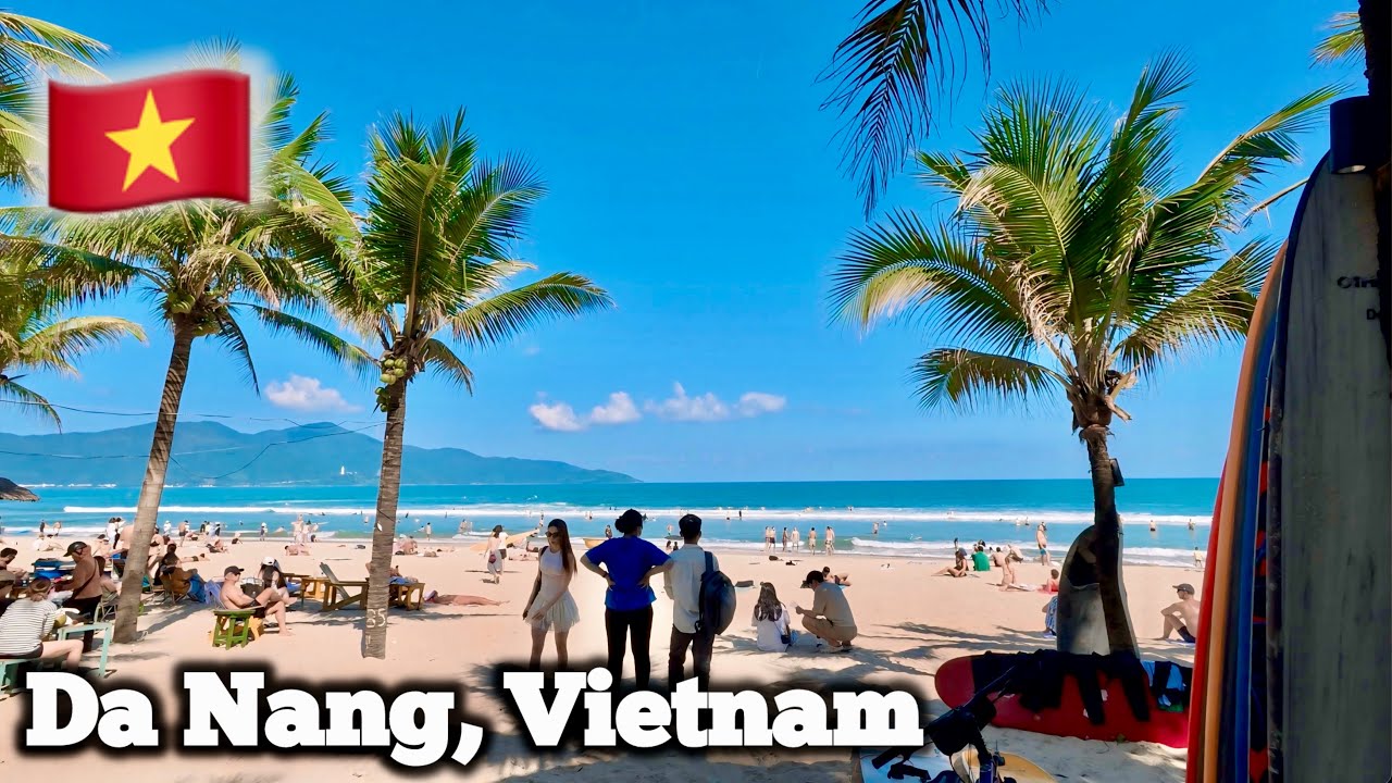 THIS Is Why Everyone Is Moving to Da Nang 🇻🇳 | Perfect Beach Walk