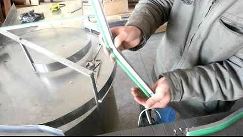 How to chang the conveyer barrier | Shanghai Paixie Packing Machinery CO.,LTD