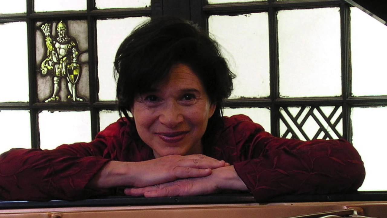 Gena Raps - Brahms Intermezzo in E Major, Op. 116, No. 4 - YouTube