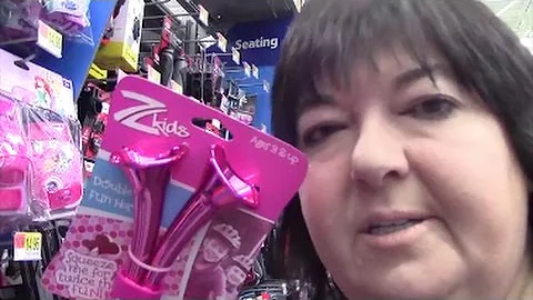 Tag Along with Me to Walmart - Horn Blowing Fail