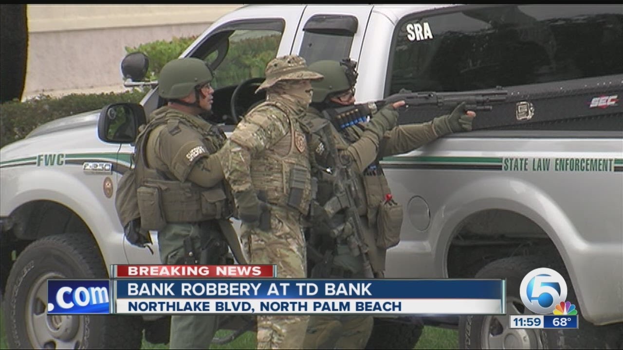 TD Bank robbery investigated in North Palm Beach - YouTube