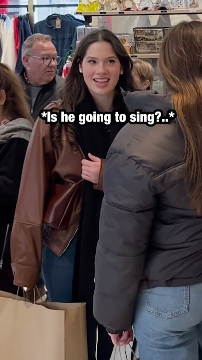 This boy wanted to sing Dernière danse with us..😱 #indila #piano #violin