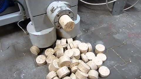 VIDEO MÁY ÉP CỦI MÙN CƯA WWW.COKHIGIALONG.COM