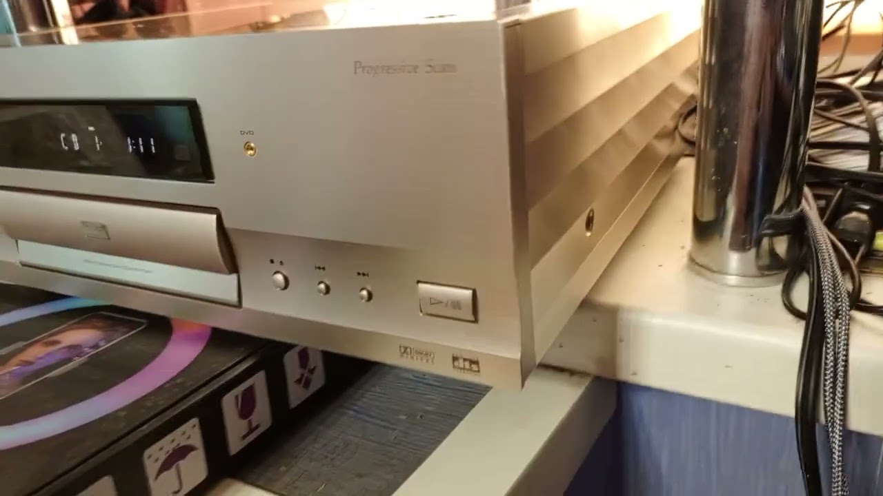 Pioneer DV-S10A - YouTube