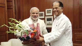 Assam CM Tarun Gogoi calls on PM Modi screenshot 4