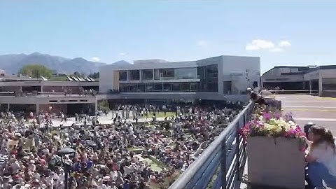 Charlie Kirk shooting: Livestream captures scene before, after shots fired at Utah Valley University