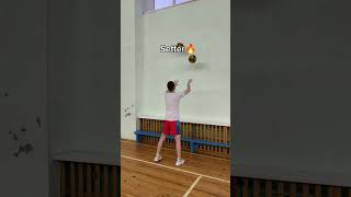 Who sets it better? 🔥 Libero vs Setter! #usa #volleyball