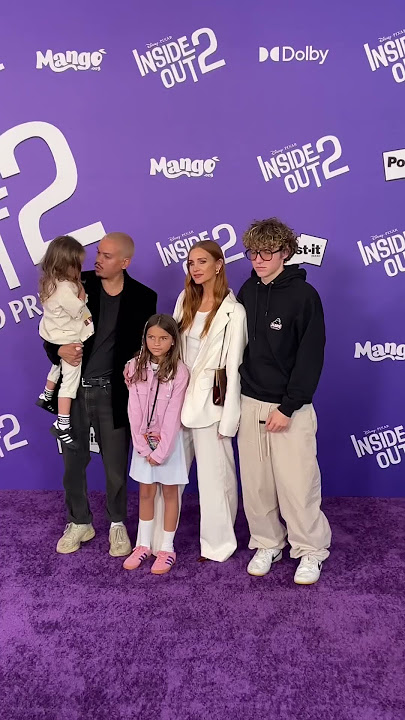 #AshleeSimpson and #EvanRoss attended the premiere of #InsideOut2. 🫶 #shorts