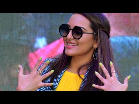 Sonakshi Sinha का Engagement पर बड़ा झूठ, Artificial Nail Brand SOEZI का  Promotion Video | Boldsky - YouTube